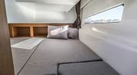 博纳多（Beneteau）安海仕 9 OB