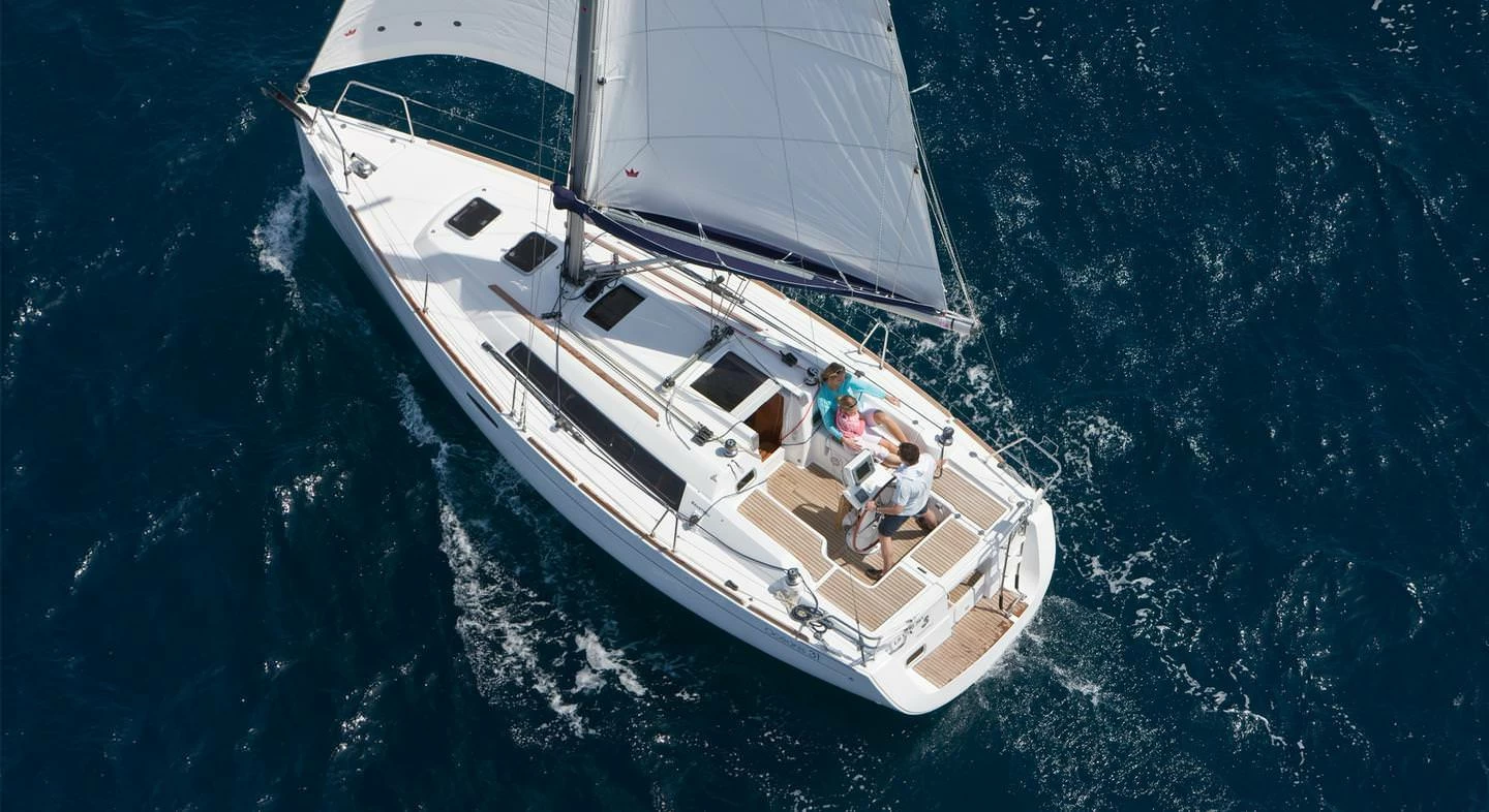 博纳多（Beneteau）遨享仕 31