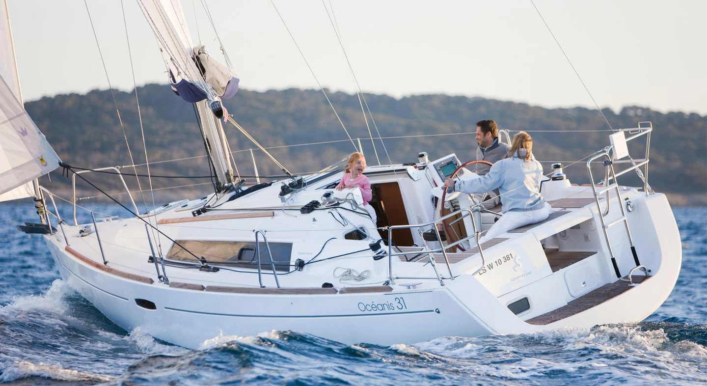 博纳多（Beneteau）遨享仕 31
