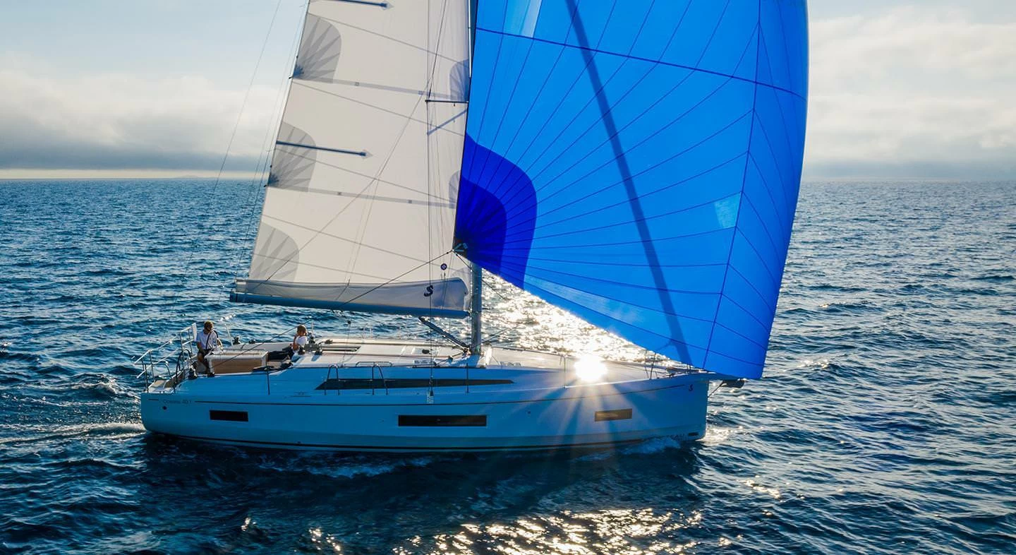 博纳多（Beneteau）遨享仕 40.1