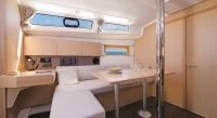 博纳多（Beneteau）遨享仕 38.1