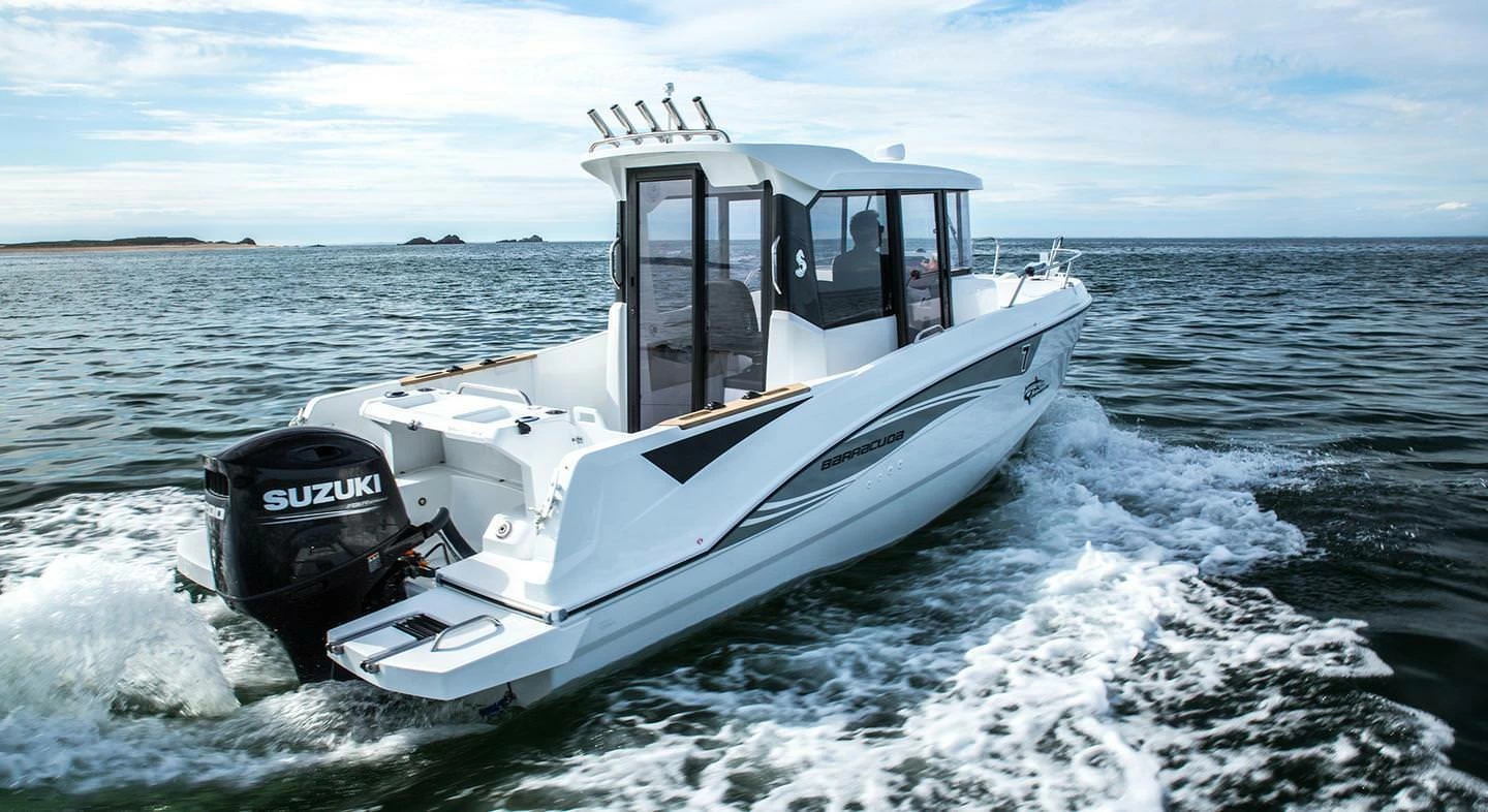 博纳多（Beneteau）巴拉可达 7