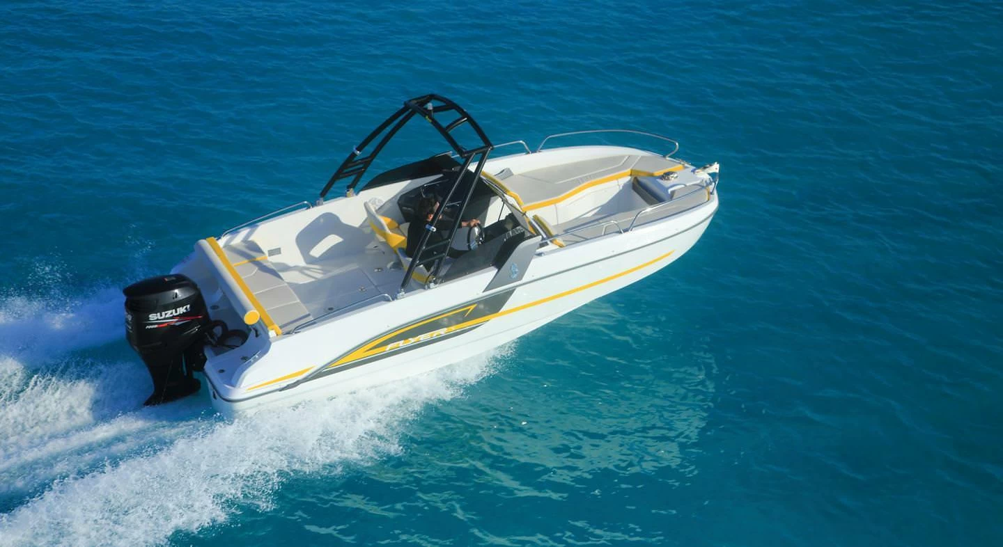博纳多（Beneteau）飞扬6.6 运动甲板型