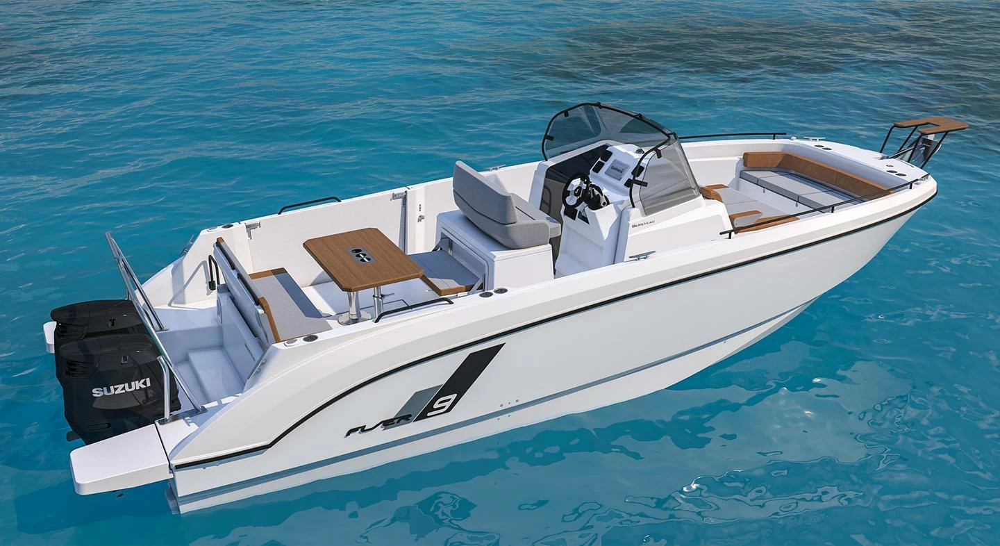 博纳多（Beneteau）飞扬 9 空间甲板型