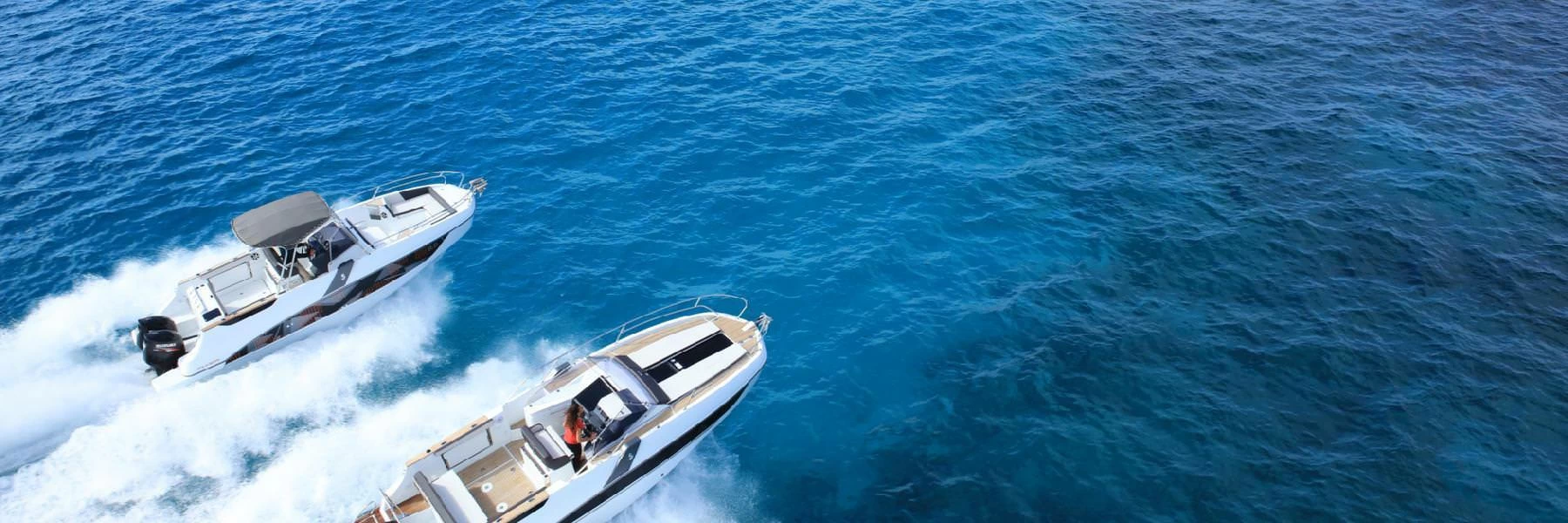 博纳多（Beneteau）飞扬8空间甲板型