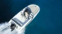 博纳多（Beneteau）飞扬 6.6 阳光甲板型