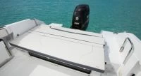 博纳多（Beneteau）飞扬7.7空间甲板型