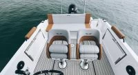 博纳多（Beneteau）飞扬 7 空间甲板型