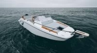 博纳多（Beneteau）飞扬 7 阳光甲板型