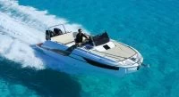 博纳多（Beneteau）飞扬7.7 阳光甲板型