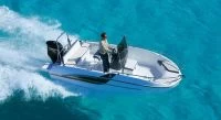 博纳多（Beneteau）飞扬 5.5 空间甲板型