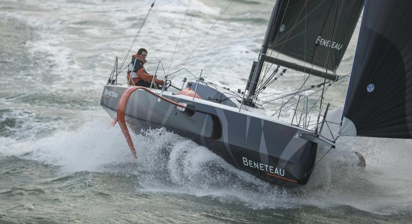 博纳多（Beneteau）费加罗博纳多3