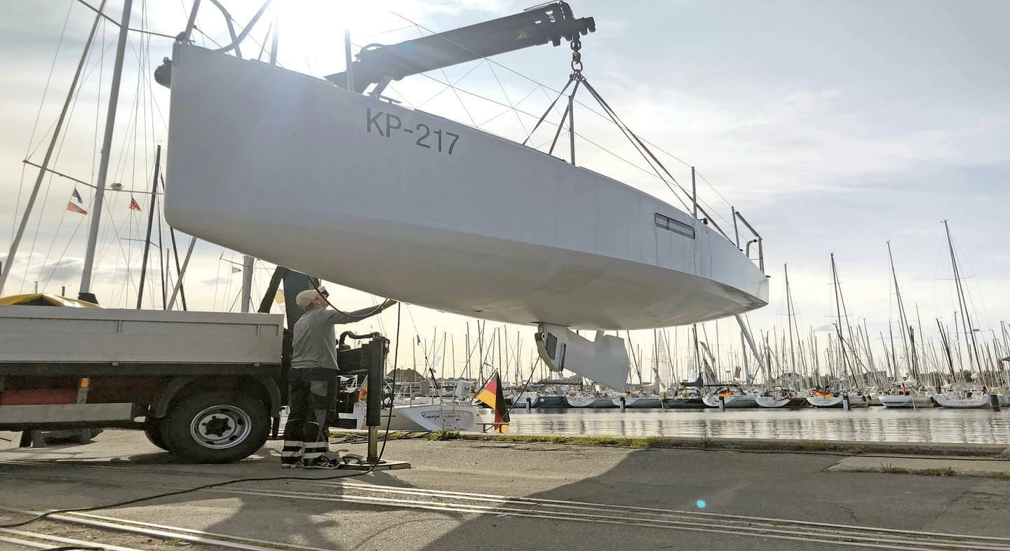 博纳多（Beneteau）锋仕 27 SE