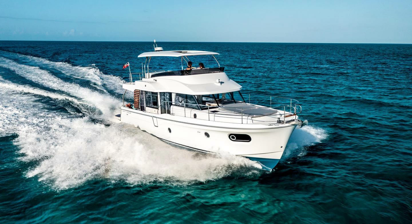 博纳多（Beneteau）思乐48