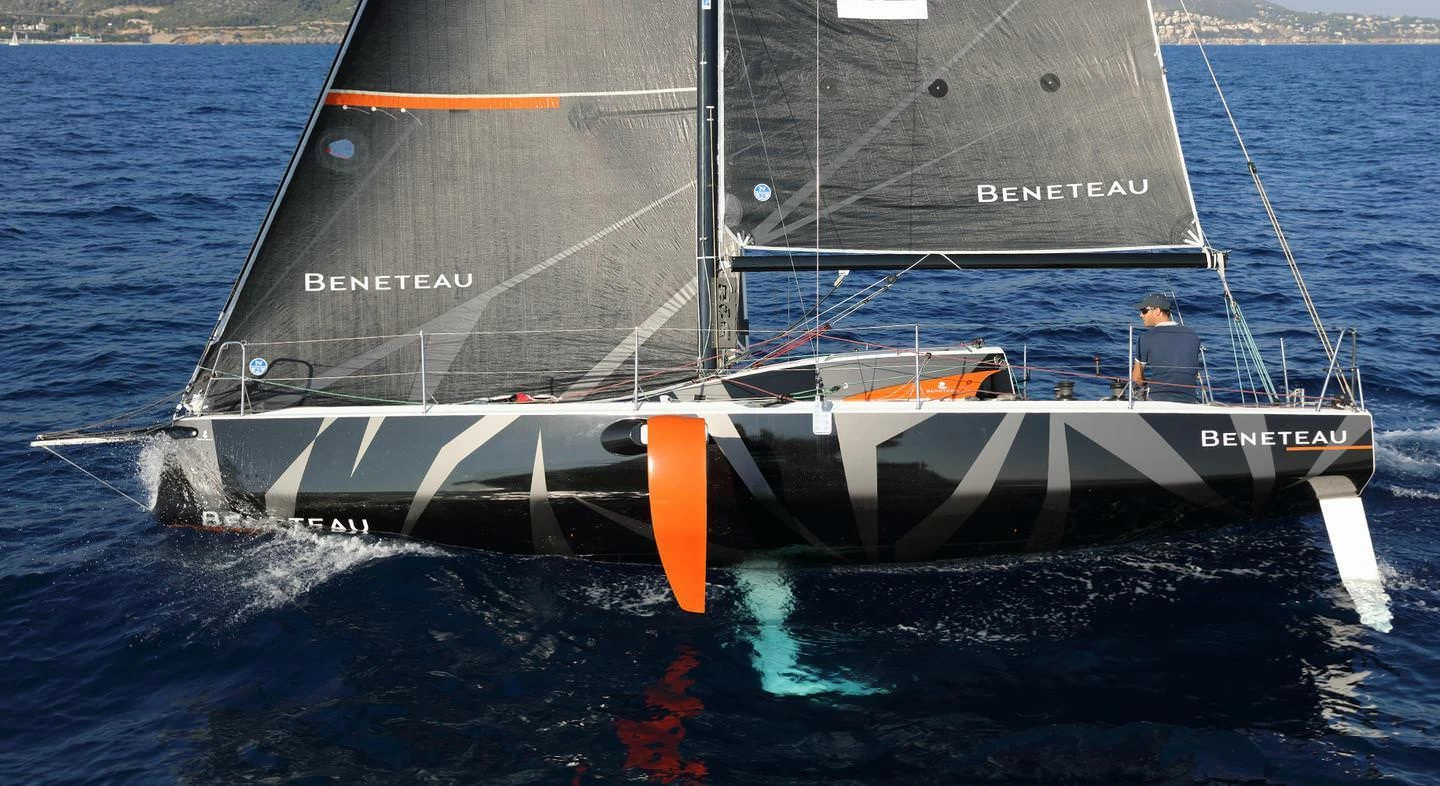 博纳多（Beneteau）费加罗博纳多3