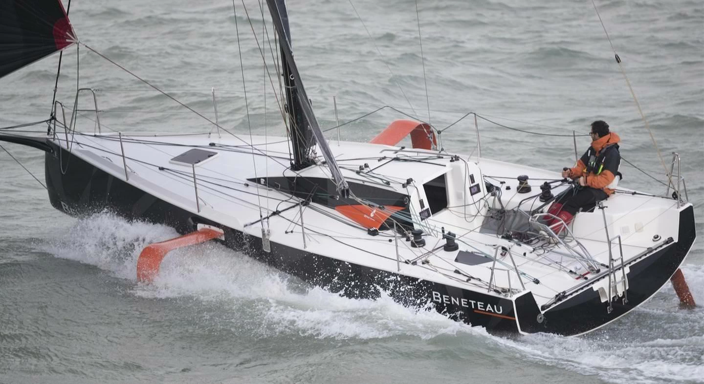 博纳多（Beneteau）费加罗博纳多3