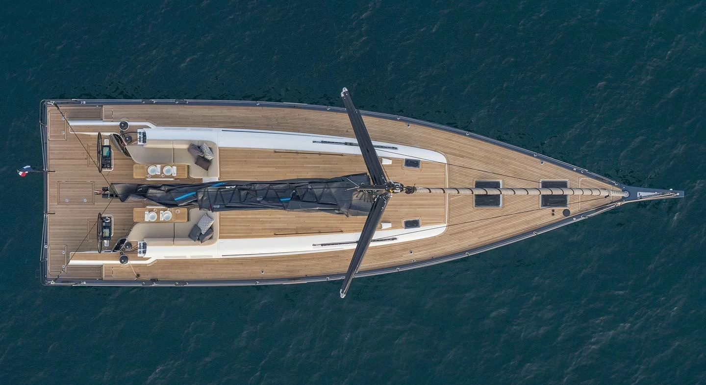 博纳多（Beneteau）锋仕 53