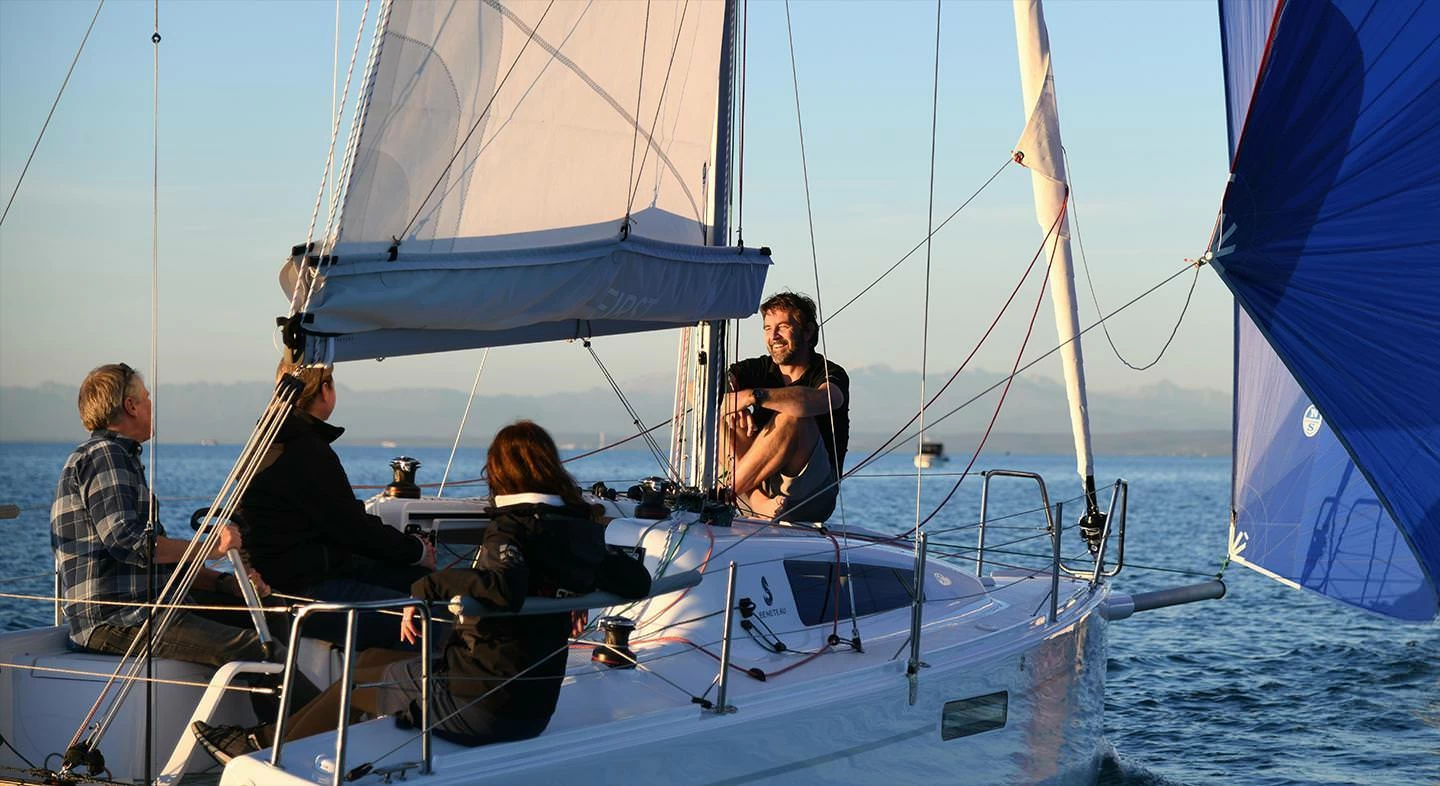 博纳多（Beneteau）锋仕 27