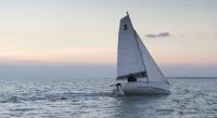 博纳多（Beneteau）锋仕 20