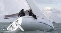 博纳多（Beneteau）锋仕 25