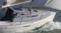 博纳多（Beneteau）锋仕 20