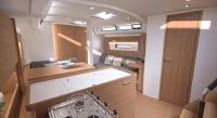 博纳多（Beneteau）锋仕44