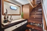 月亮女神（Selene）92 Ocean Explorer