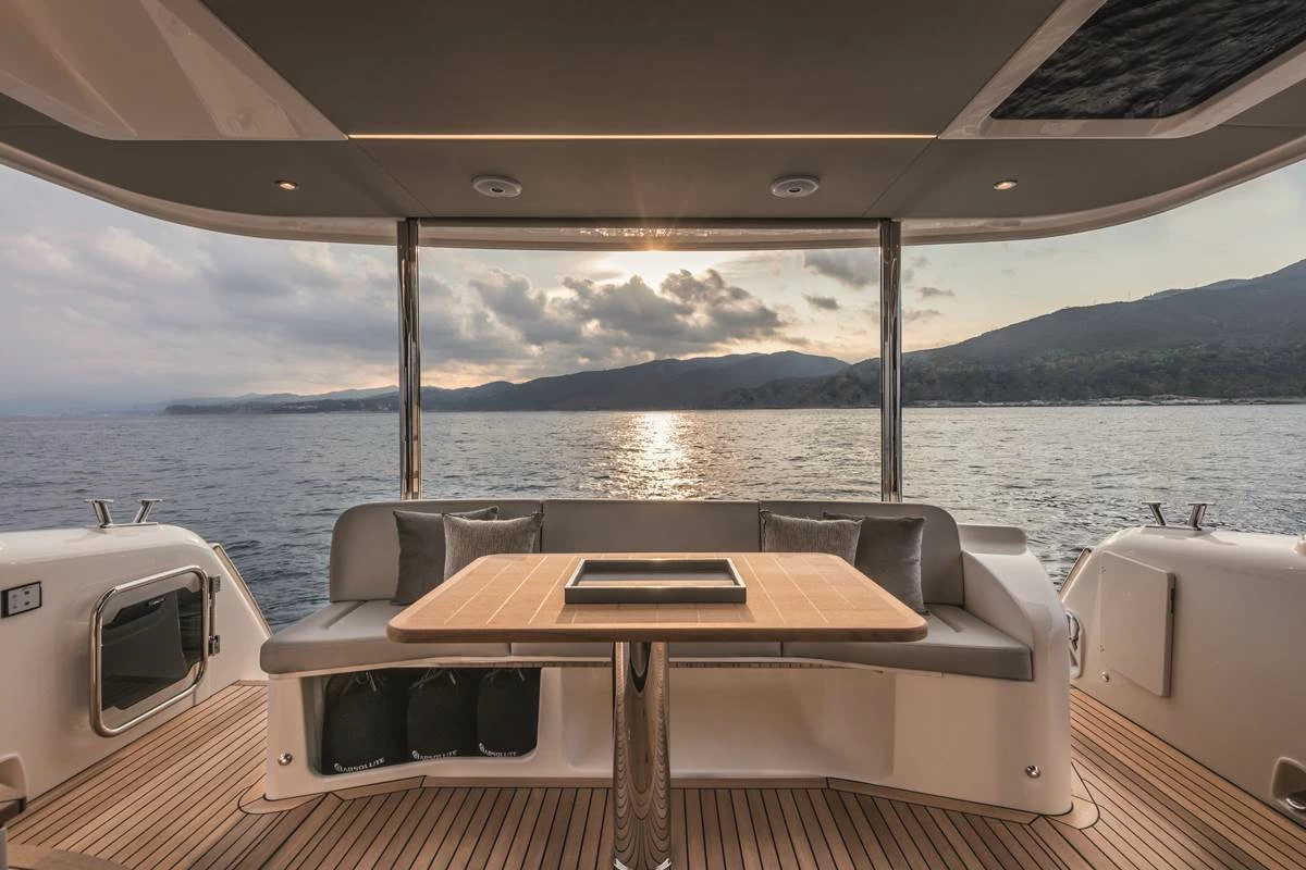雅伯仕 （Absolute）NAVETTA-48-IPS650