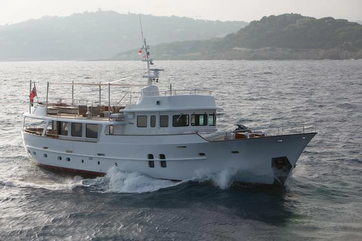 斐帝星（Feadship） Din-Dina