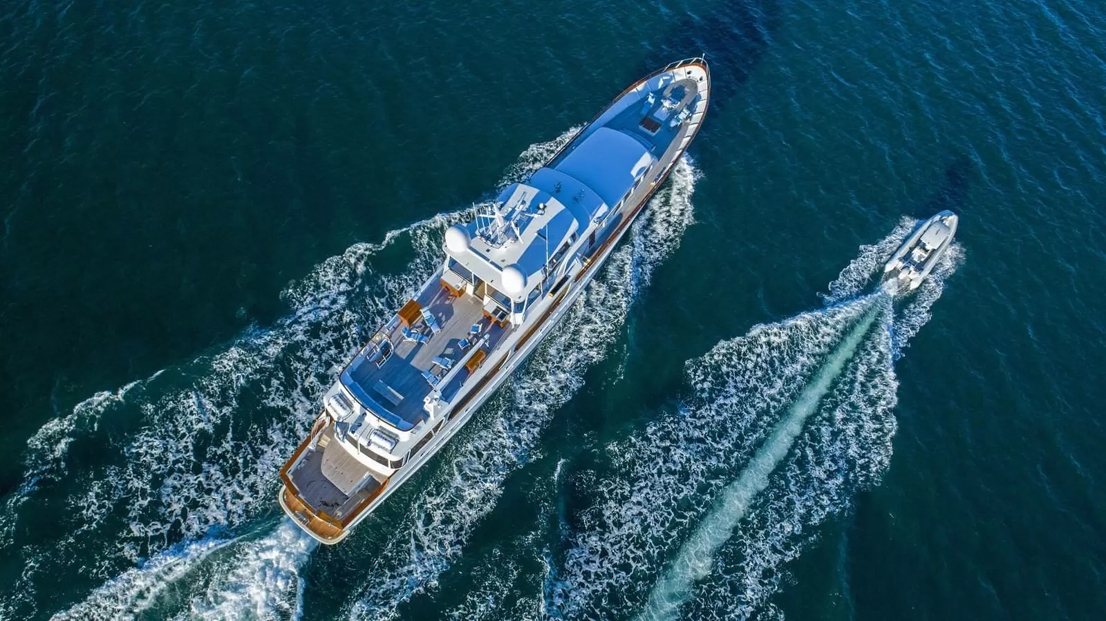 斐帝星（Feadship） Intent