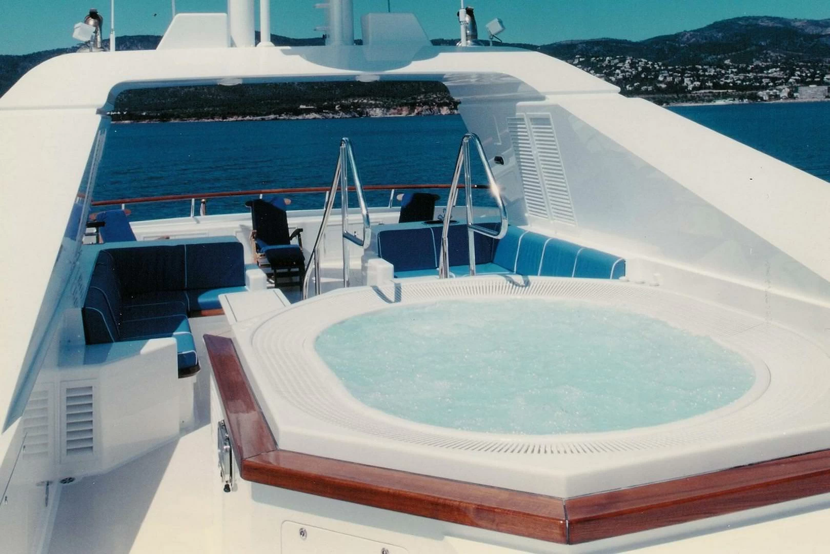 斐帝星（Feadship）Tatasu