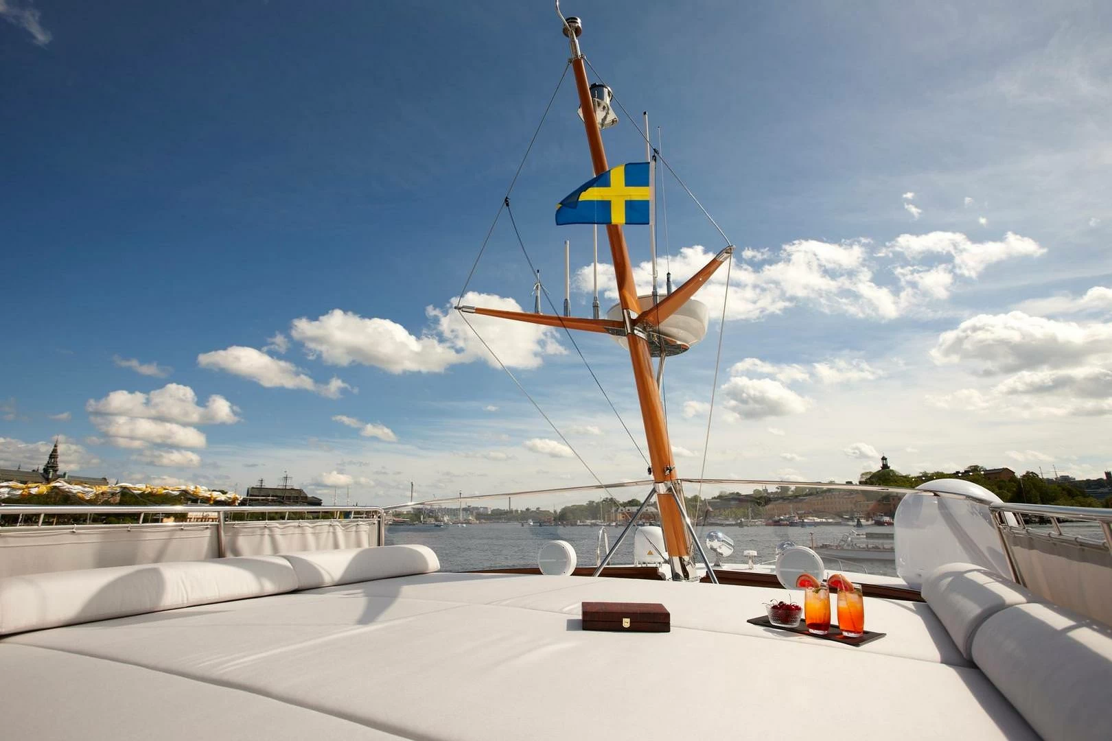 斐帝星（Feadship）Serena
