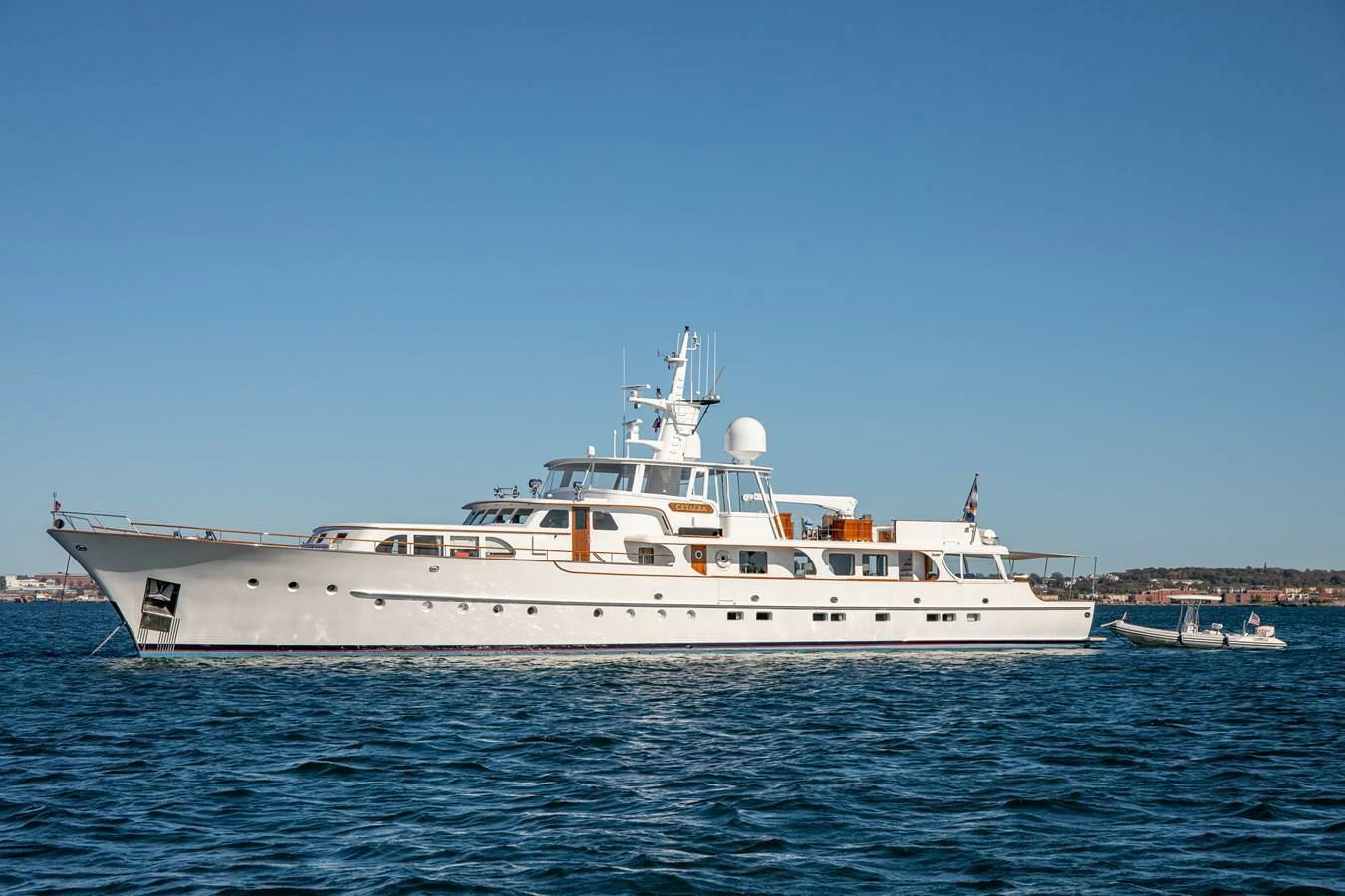 斐帝星（Feadship） Intent