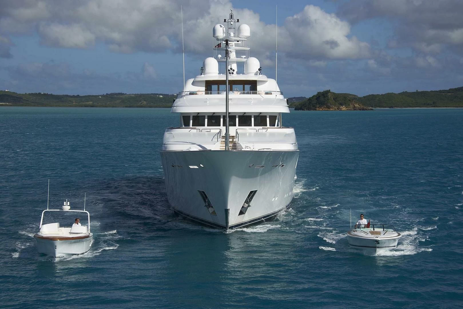 斐帝星（Feadship） Callisto