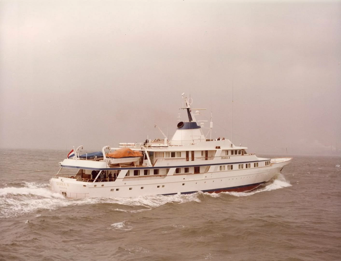斐帝星 （Feadship）Diana Ⅱ