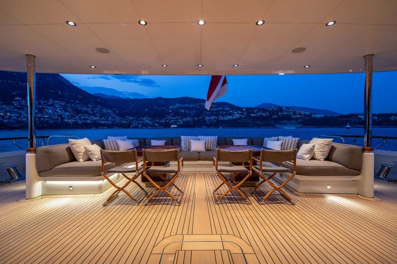 斐帝星（Feadship）Drizzle