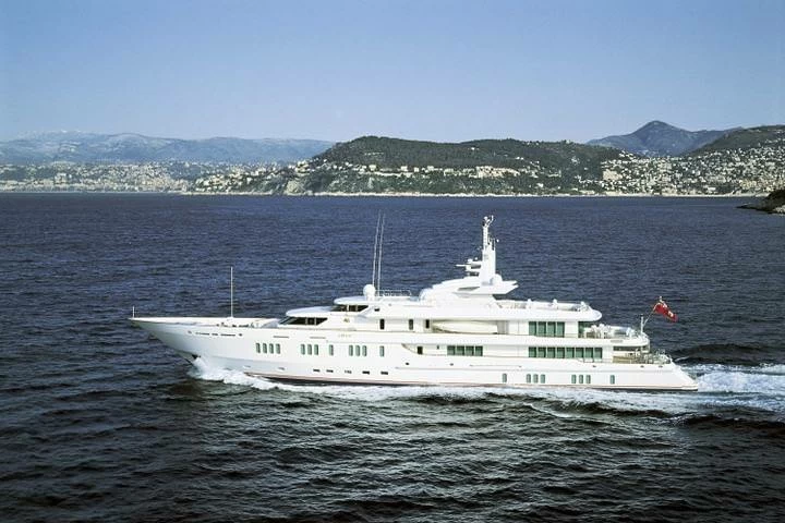 斐帝星（Feadship） Katrion