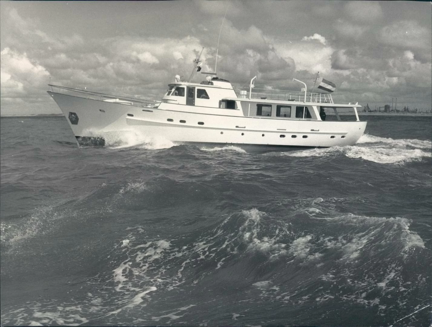 斐帝星（Feadship） Din-Dina