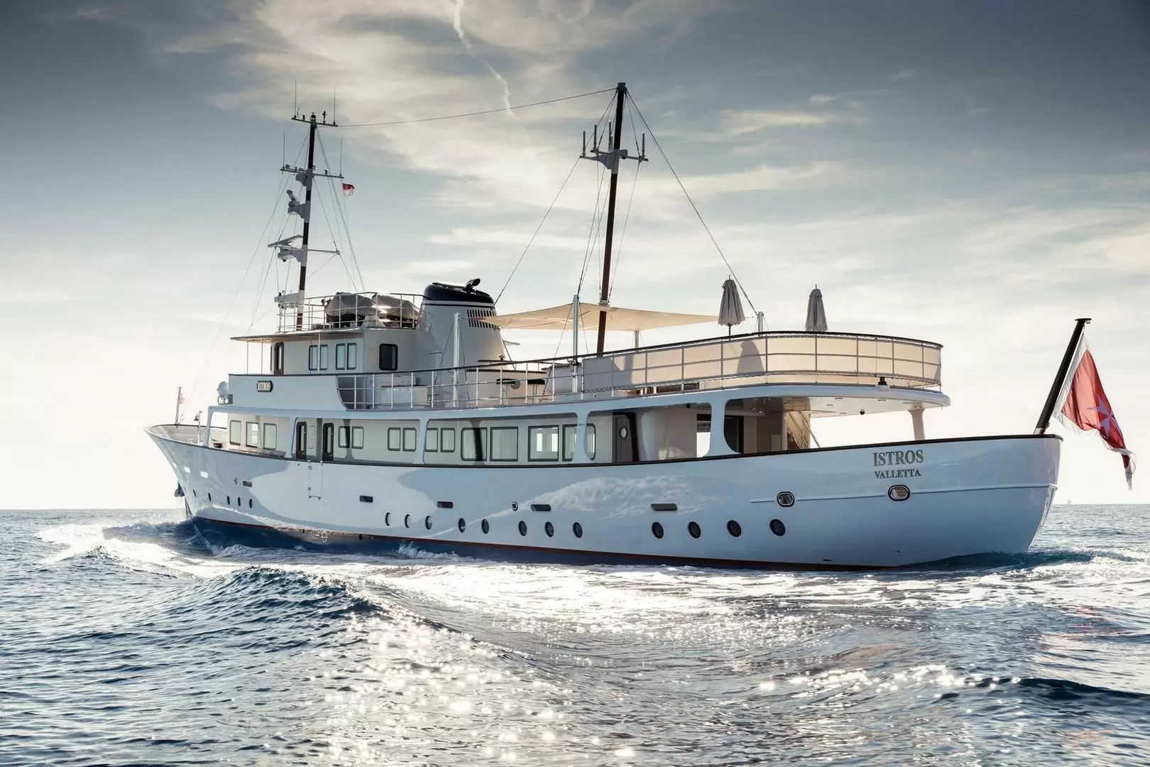 斐帝星（Feadship） Istros