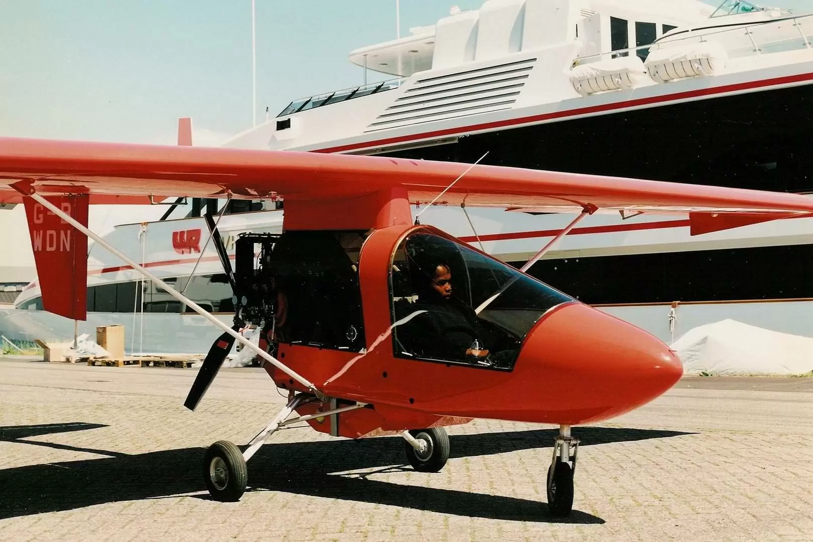 斐帝星（Feadship）White Rabbit 1995