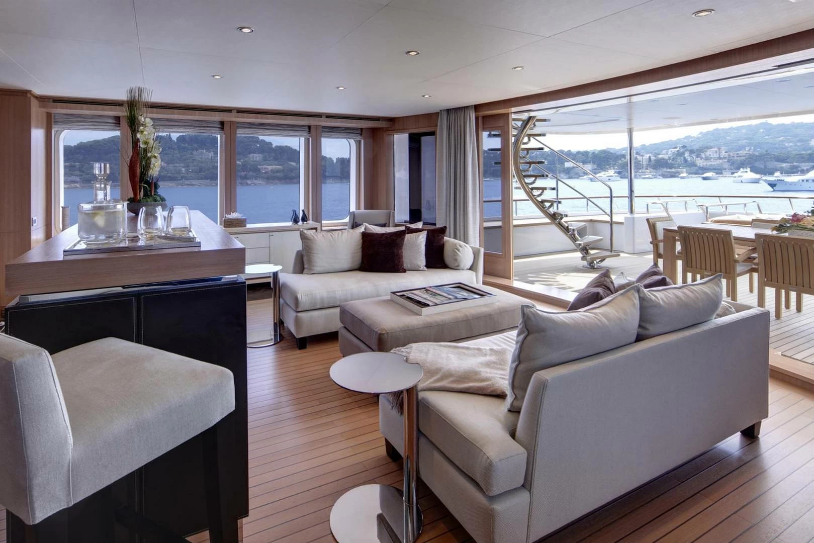 斐帝星（Feadship） Go