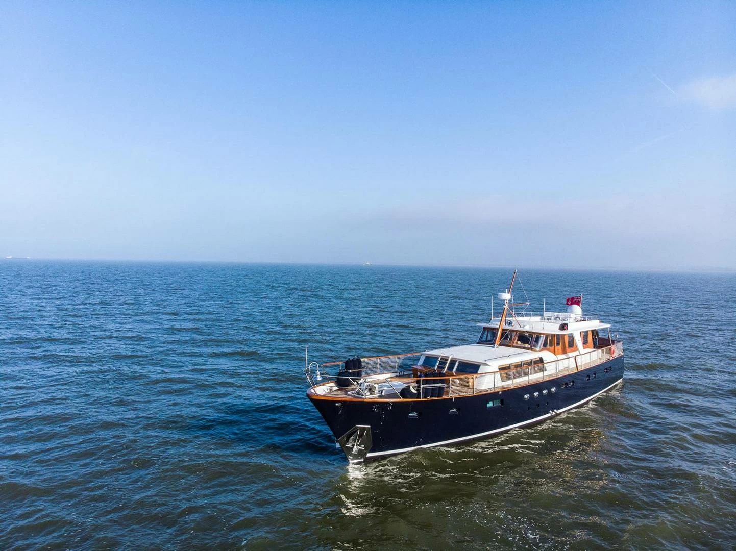 斐帝星（Feadship）Quien Sabe