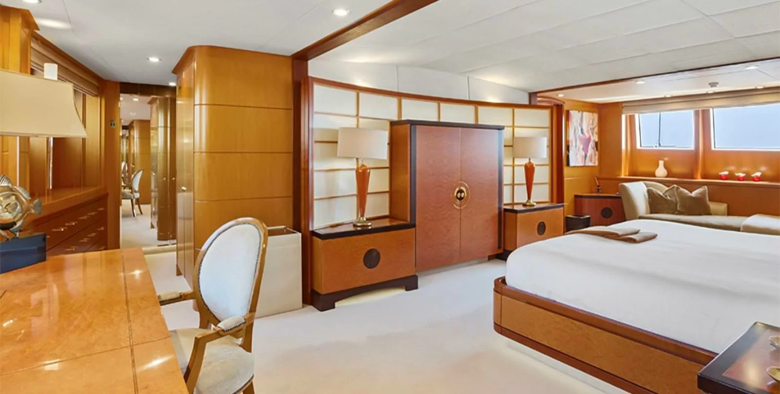 斐帝星 （Feadship）Iroquois