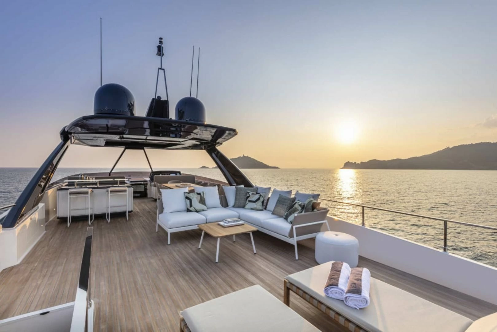 法拉帝（Ferretti）920-2000-M86