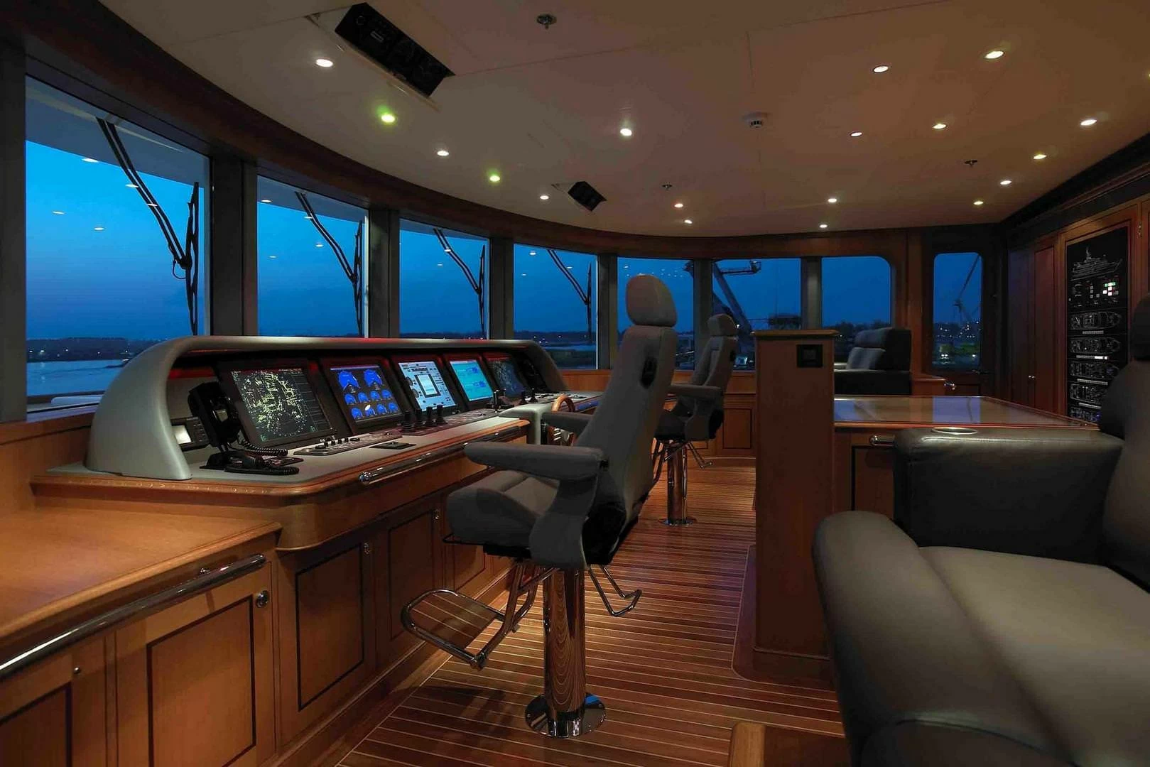 斐帝星（Feadship）Utopia