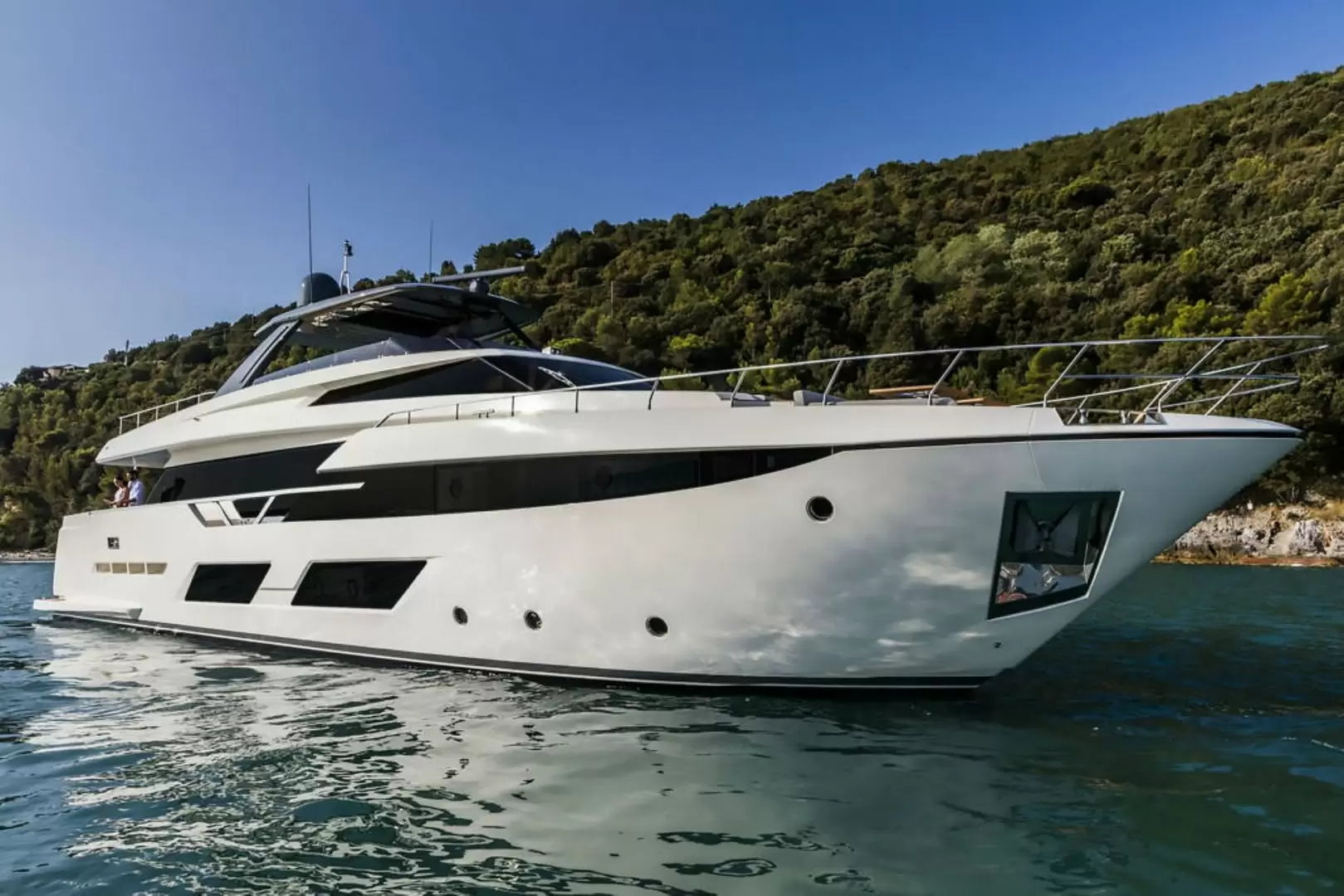 法拉帝（Ferretti）920-2000-M86