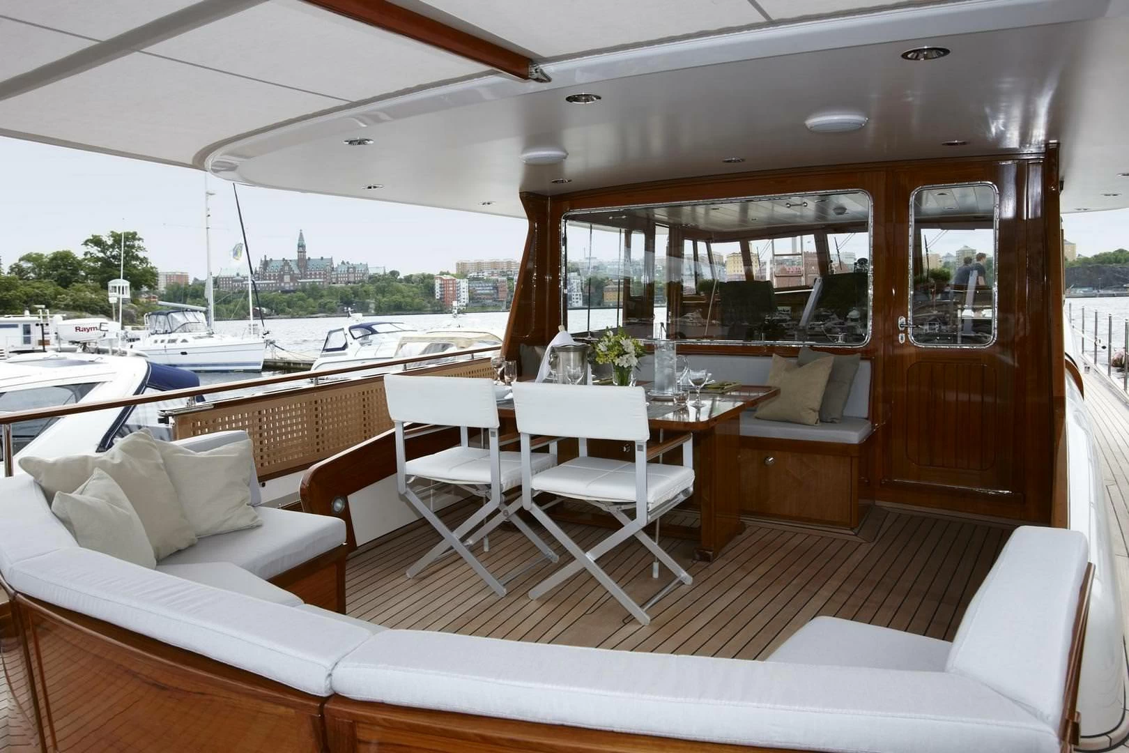 斐帝星（Feadship）Serena