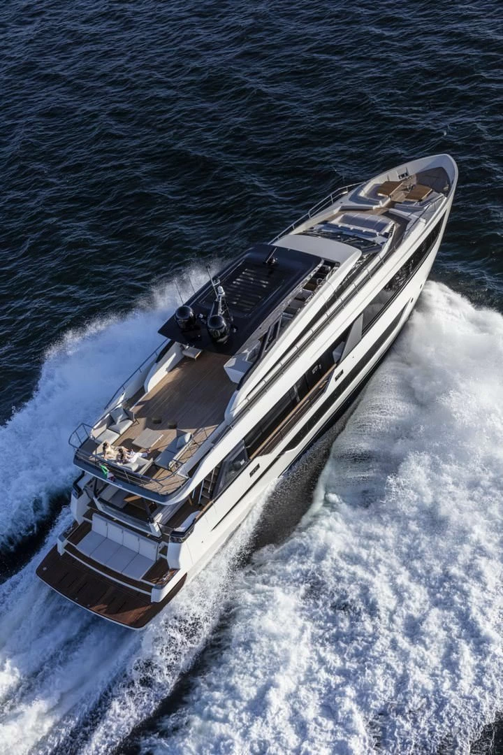 法拉帝 （Ferretti）1000-2000-M86