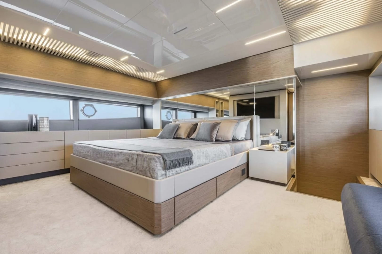 法拉帝（Ferretti）920-2000-M86