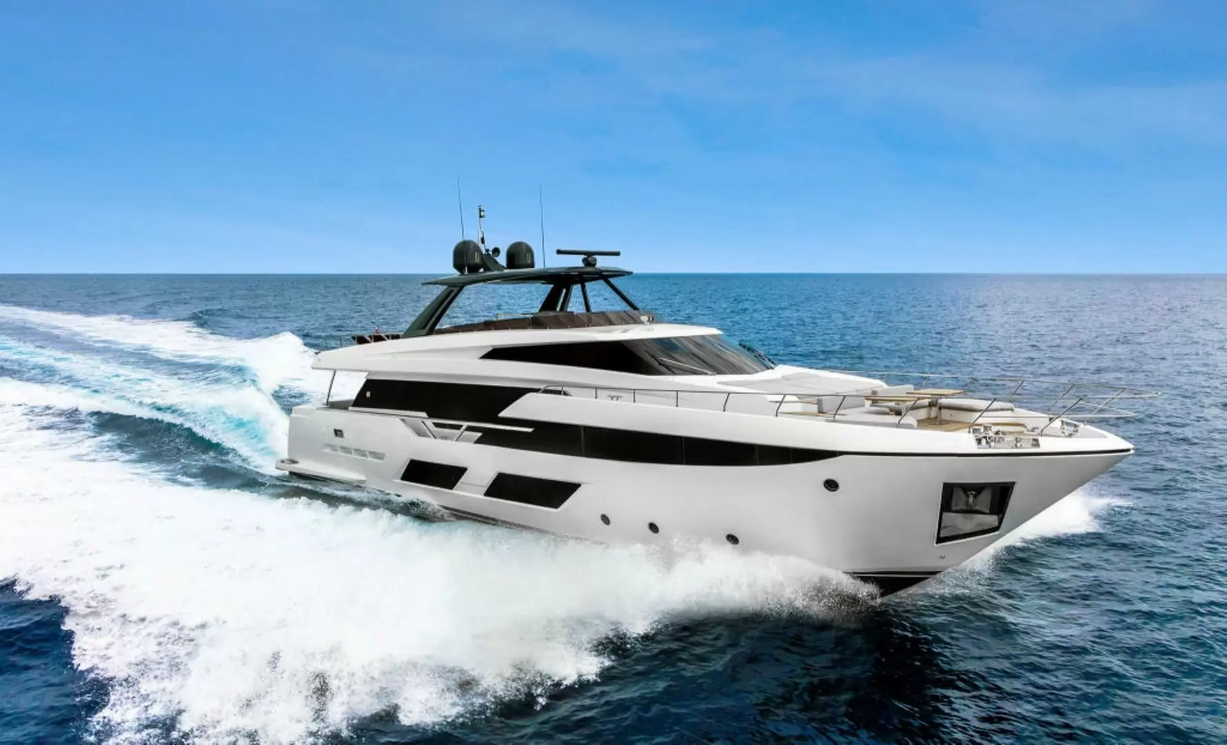 法拉帝（Ferretti）920-2000-M96L